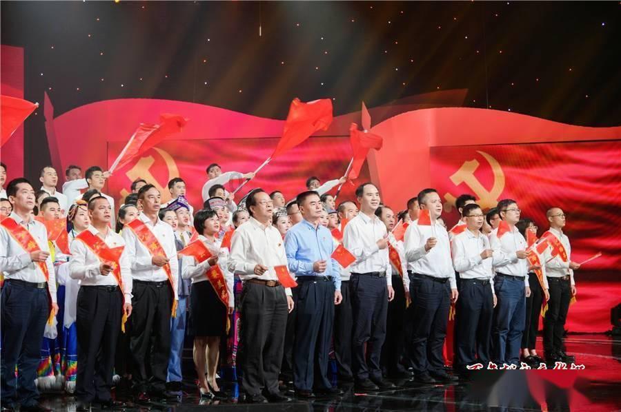 “为国奉献 为民造福”  省红十字会第五次会员代表大会，代表话心声谋发展