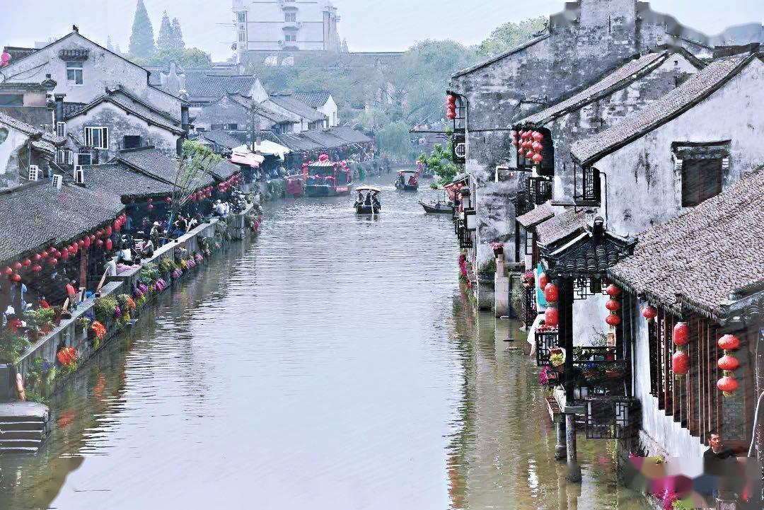 飞夺泸定桥时，敌军为何不炸桥仅仅拆木板？杨成武多年后道出真相
